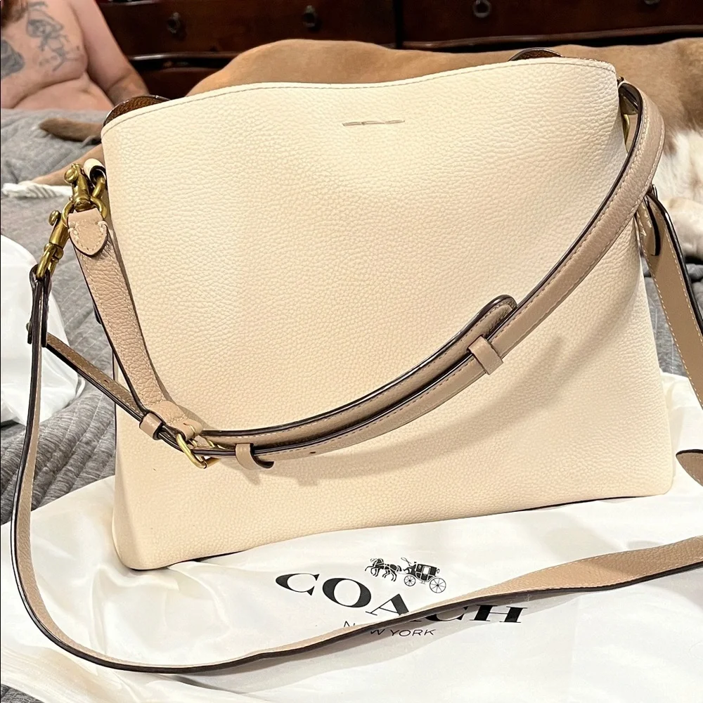 Coach Cream and Tan Leather Willow Shoulder Bag - Picture 3 of 16